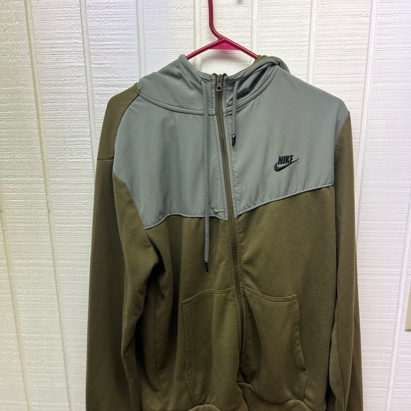 Nike Full Zip Hoodie Olive Green/Grey Men’s 2XL Sweatshirt Activewear XXL - Picture 1 of 8